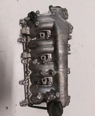 Opel Astra H Intake manifold 70099716 8973858235 1005520573