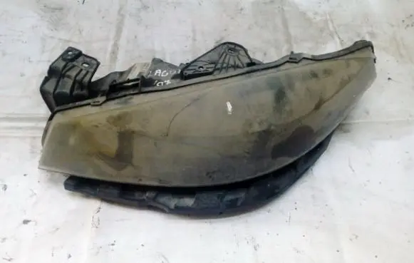 Renault Laguna III Headlight/headlamp 8200481198