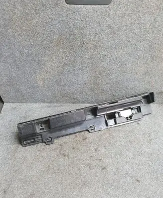 Sill/side skirt trim
