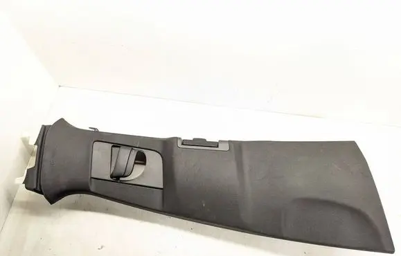Volvo XC90 (B) pillar trim (top) 31363579 31363581