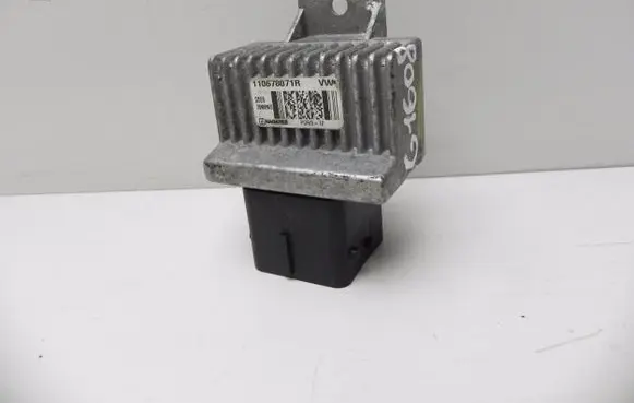 Nissan Qashqai+2 Glow plug pre-heat relay 110678071R G1608
