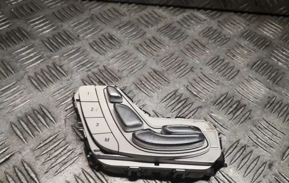 Mercedes-Benz E W213 Seat control switch 2139050004 A2139050004