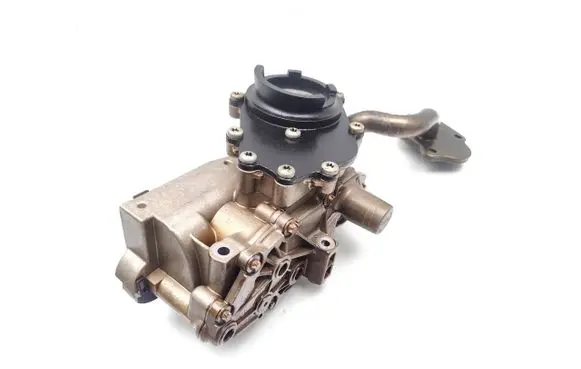 Audi A4 S4 B7 8E 8H Oil pump 079115277J PP6079115277J