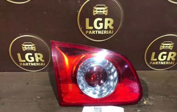 Volkswagen PASSAT B6 Tailgate rear/tail lights 3C9945093