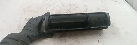 Audi A4 S4 B5 8D Dash center air vent grill 8d0820951