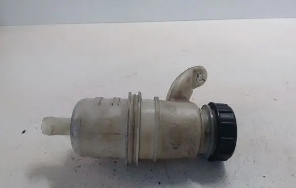 Citroen C5 Power steering fluid tank/reservoir