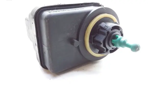 Renault Scenic I Headlight level adjustment motor 0770084014