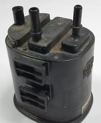Ford Fiesta Active carbon filter fuel vapour canister AY11-9D653-AB