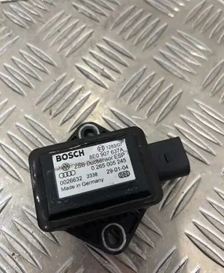 Audi A4 S4 B7 8E 8H ESP acceleration yaw rate sensor 8E0907637A 0026632 0265005245