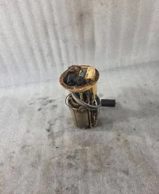 Seat Leon (1P) In tank fuel pump screw locking ring/nut 