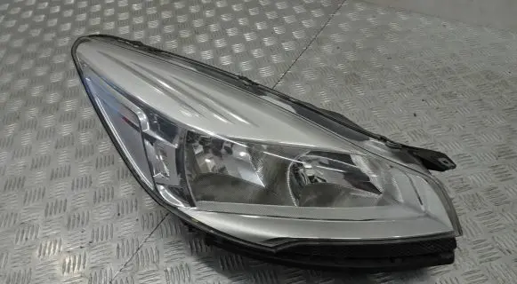 Ford Kuga II Headlight/headlamp CV44-13W029