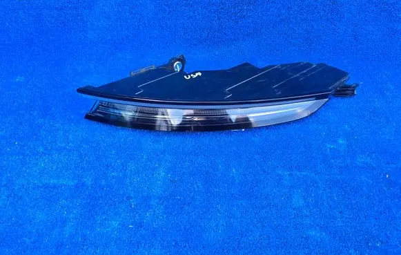 Porsche Taycan 9J1 Rear/tail lights 9JA945308B