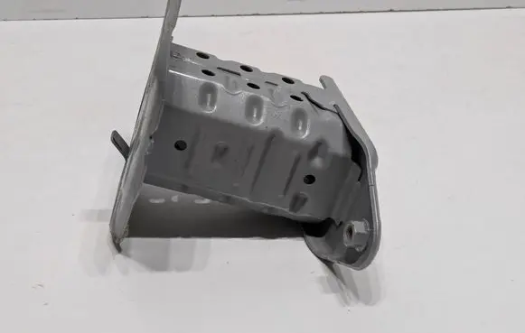 Toyota Corolla E210 E21 Rear bumper support beam 16L
