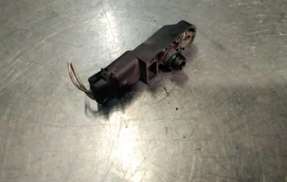 Renault Espace - Grand espace IV Air pressure sensor 0281002566 8200168253