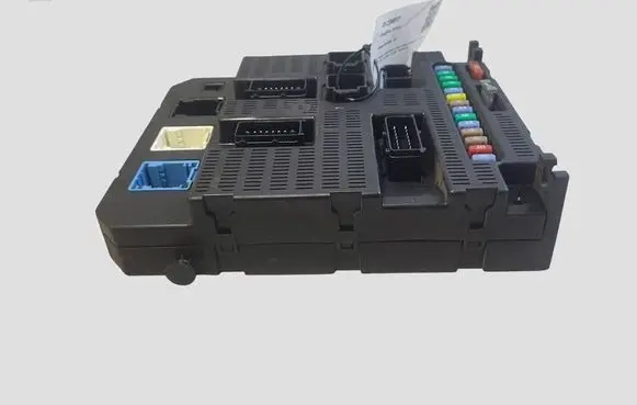 Citroen C4 I Fuse module 9659285580