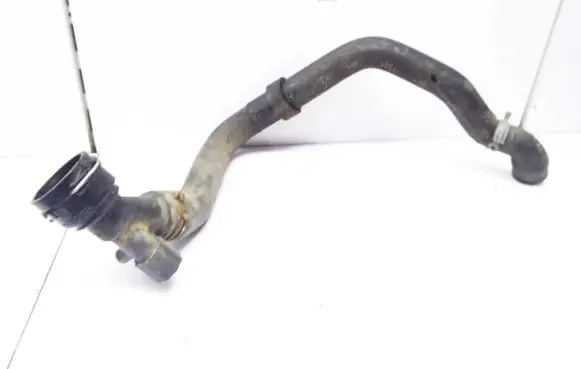 Volkswagen Polo IV 9N3 Engine coolant pipe/hose 6Q0122291F