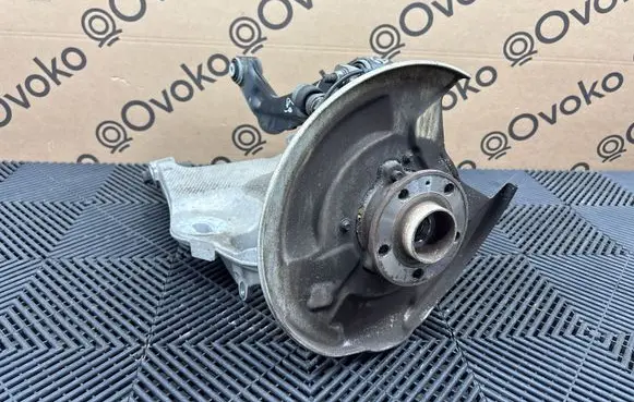 Volvo XC90 Rear wheel hub spindle/knuckle