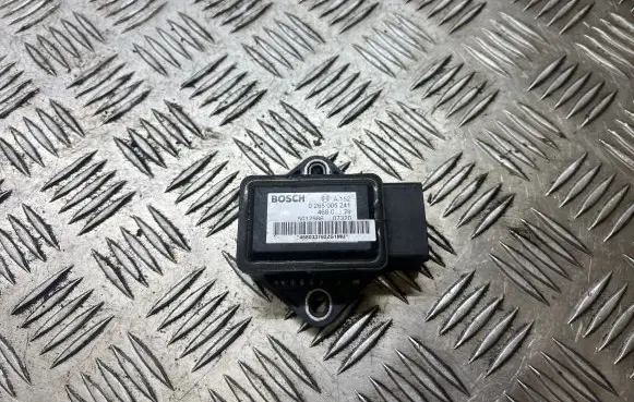 Iveco Daily 35 - 40.10 ESP acceleration yaw rate sensor 0265005241