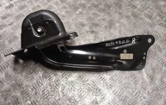 Skoda Superb B8 (3V) Rear upper control arm/wishbone 3Q0505226