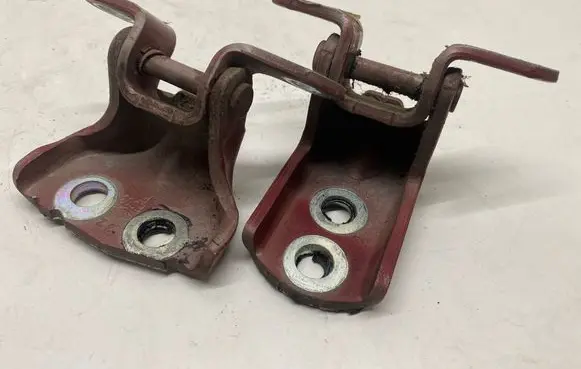 Nissan Qashqai Front door hinge set 