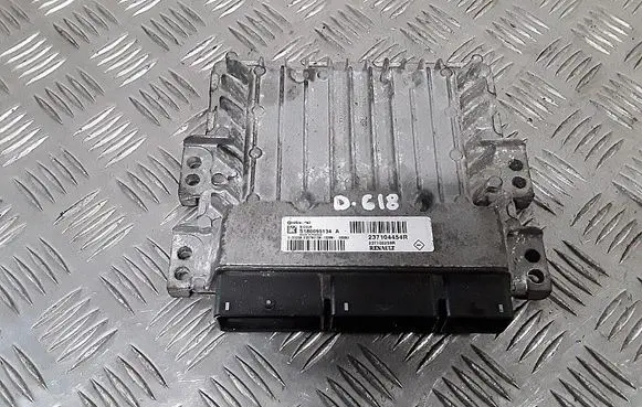 Dacia Duster Engine control unit/module 237104454R 237102259R