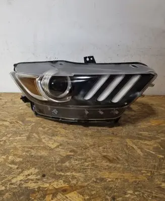 Ford Mustang VI Headlight/headlamp