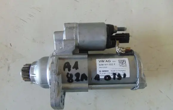 Audi A1 Starter motor 02M911022F
