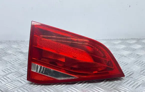 Audi A4 S4 B8 8K Tailgate rear/tail lights 8K5945093D