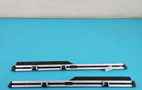 Skoda Superb B6 (3T) Rear seat guide rail 3T9863556 IMPRK1478156
