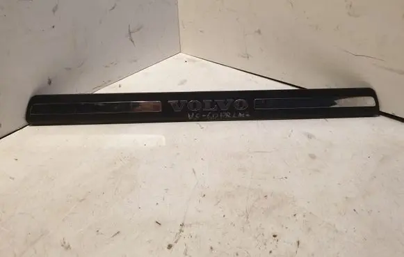 Volvo S60 Front sill trim cover 8659960