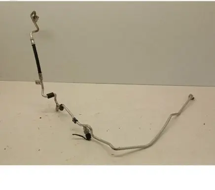 BMW 2 F46 Air conditioning (A/C) pipe/hose 6832951 64536832951