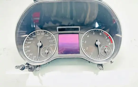 Mercedes-Benz B W246 W242 Speedometer (instrument cluster) A2469004805 0263681325 A2469014002