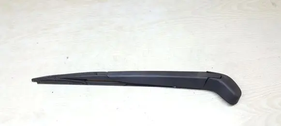 Ford Focus Rear wiper blade arm