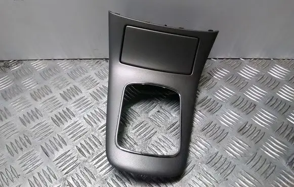 Car ashtray