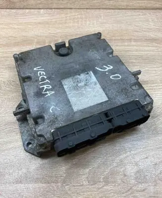 Opel Vectra C Engine control unit/module ECU 24451764 D03001