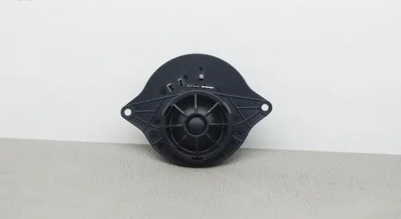 Audi A4 S4 B9 8W Panel speaker 8W0035399