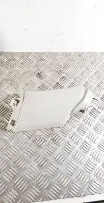 Volvo V40 (C) pillar trim 31305358