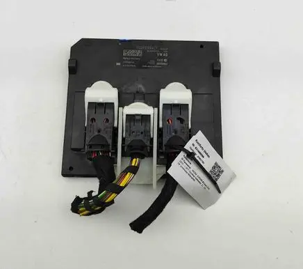 Skoda Superb B8 (3V) Central body control module A2C98111908 5Q0937084CF