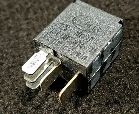 Volvo S80 Other relay 8081060810 10204 2R000781400
