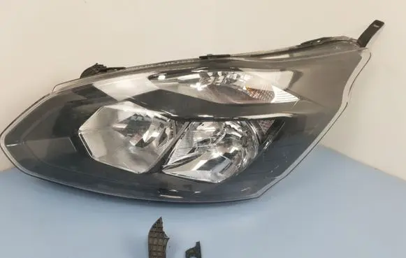 Ford Transit Custom Headlight/headlamp BK2113W030BJ 01036099900010 BK2113W030