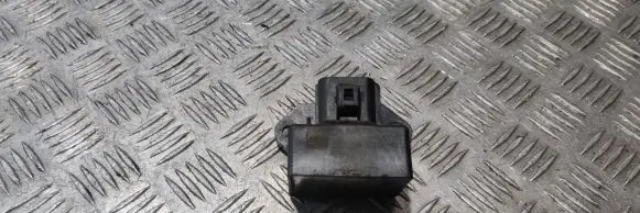 Ford Mustang VI Fuel pump relay FU5A9D370