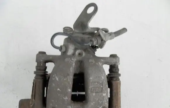 Skoda Octavia Mk2 (1Z) Rear brake caliper 