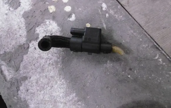 BMW 5 E60 E61 Outside/exterior temperature sensor 13632610 7802243