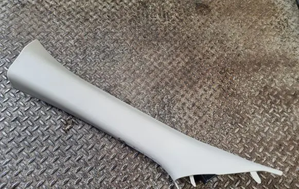 Ford Escape IV (A) pillar trim LJ6BS019A19AAW LJ6BS03513AFW