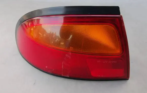 Mazda 323 F Rear/tail lights