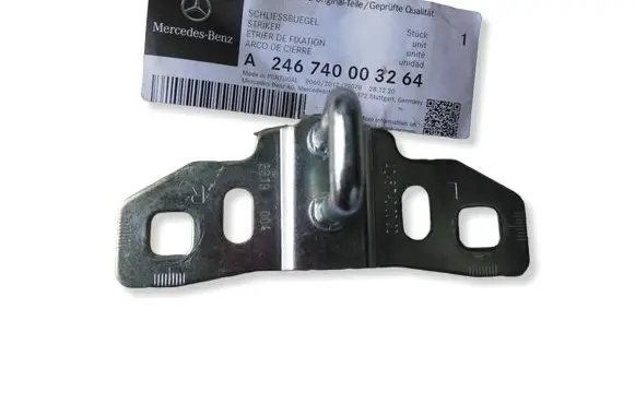 Mercedes-Benz GLA H247 Bracket in trunk/boot A246740003264