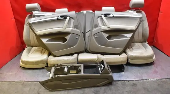 Seat set