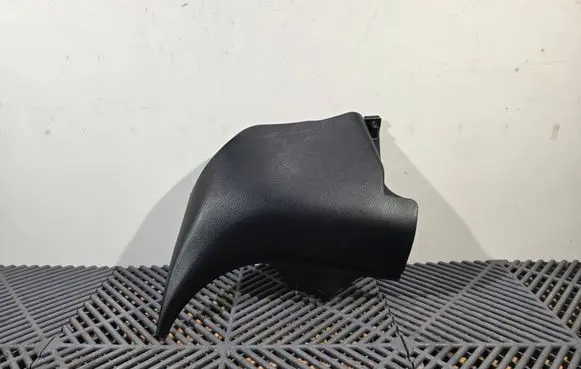 Lexus RX 330 - 350 - 400H Foot area side trim 6210148020