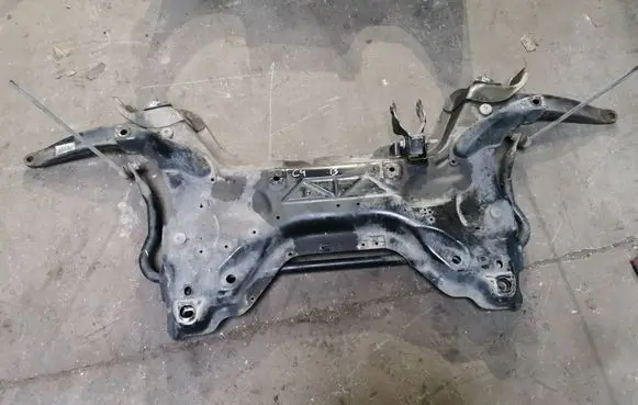 Citroen C4 II Front subframe