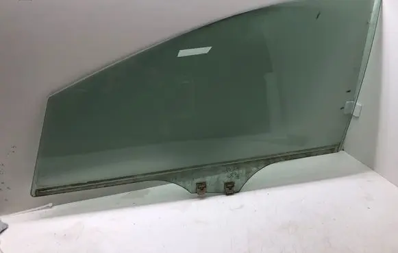 Mazda CX-7 Front door window glass four-door